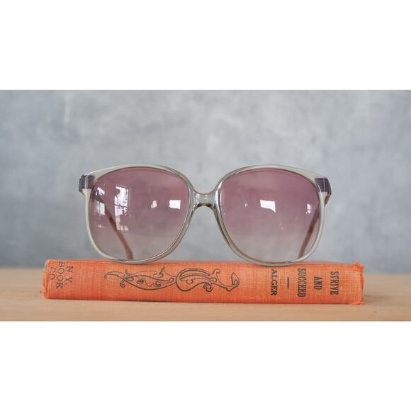 Vintage Oleg Cassini 1970s Sunglasses JACKIE Disco Retro Hong Kong Grandma Chic main image 6